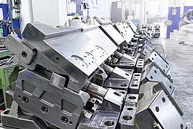  Werkzeugbau Laichingen schätzt Fibro als kompetenten Systemlieferanten im Bereich Schieber. Viele Schieber werden anwendungsspezifisch modifiziert. 